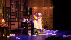 Zdjęcia ze spektaklu "Palce lizać"