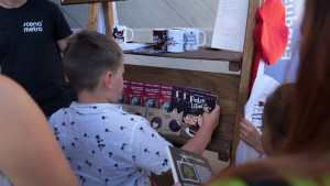 Zdjęcia ze spektaklu "Palce lizać"