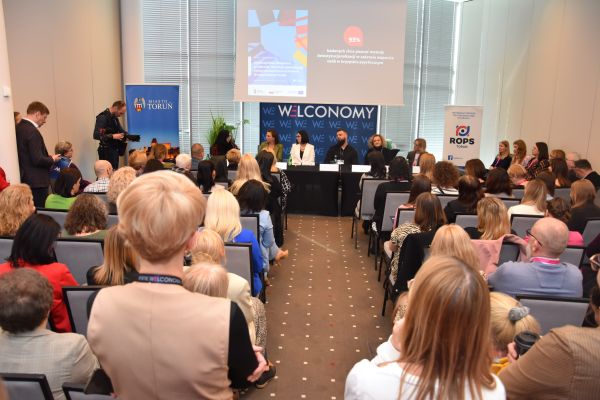 Panel dyskusyjny ROPS na Welconomy