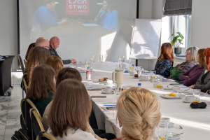 fotoreportaż ze spotkań świadomościowych