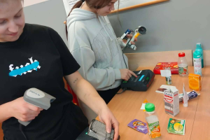 Młodzież podczas kursów zawodowych