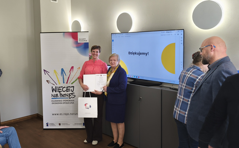 Członkowie komitetu podczas obrad