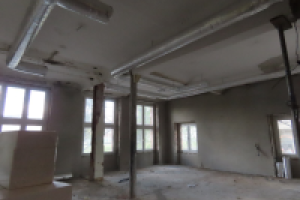 wnętrze remontowanego budynku