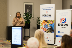 prelegent w trakcie konferencji